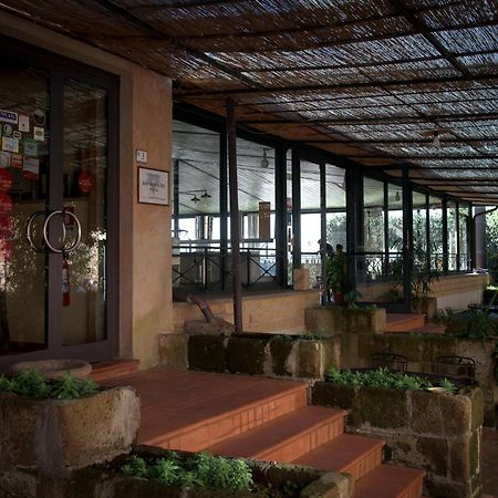 Hotel Scilla Сована Экстерьер фото