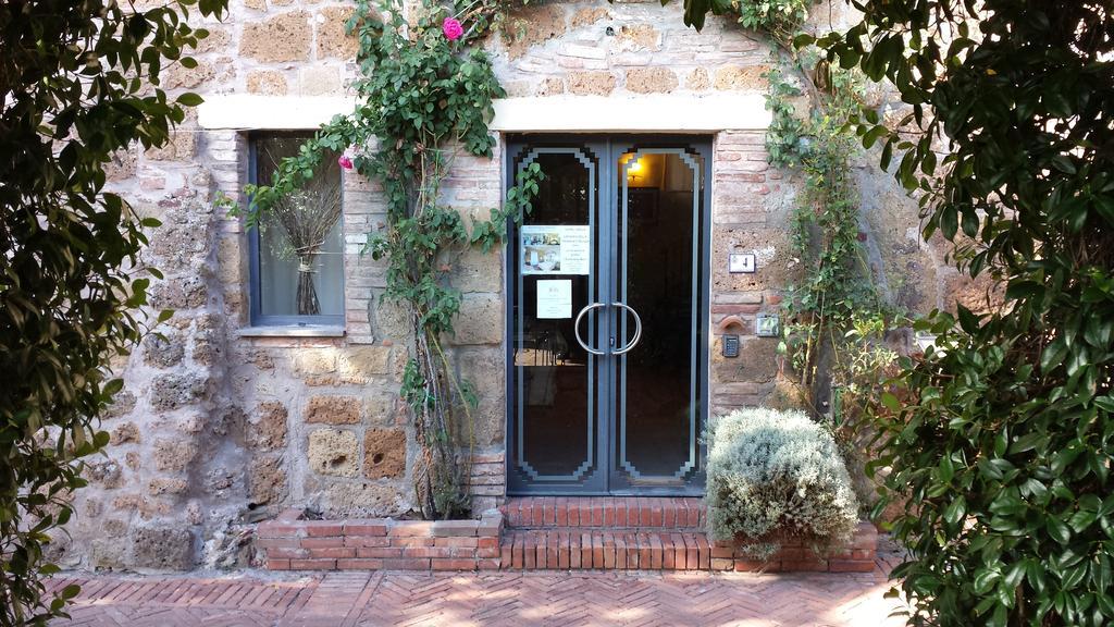 Hotel Scilla Сована Экстерьер фото