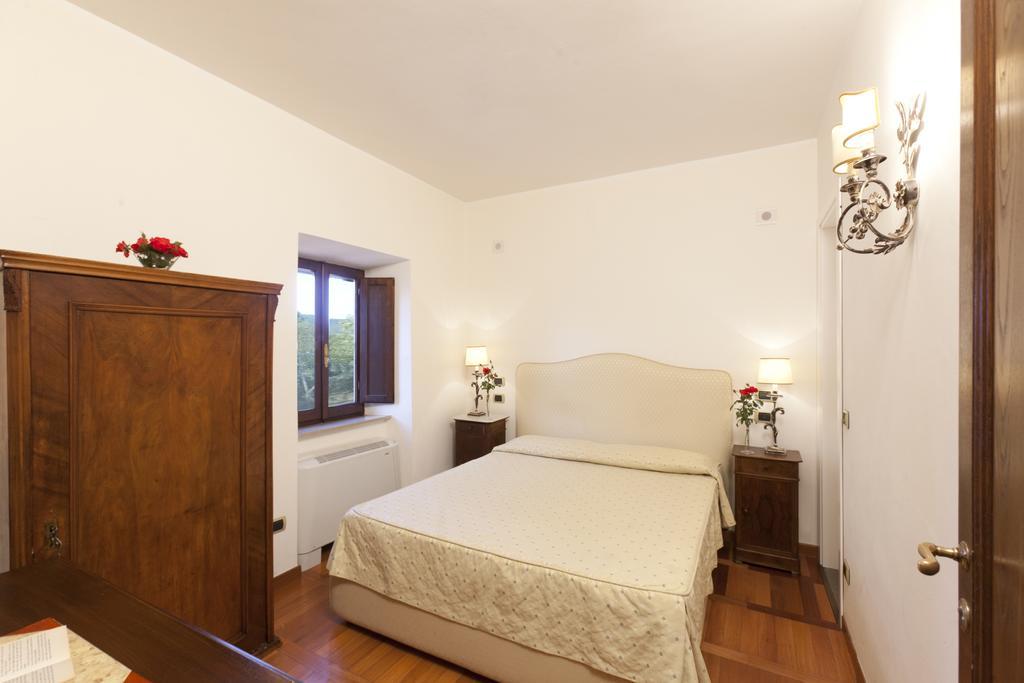 Hotel Scilla Сована Экстерьер фото