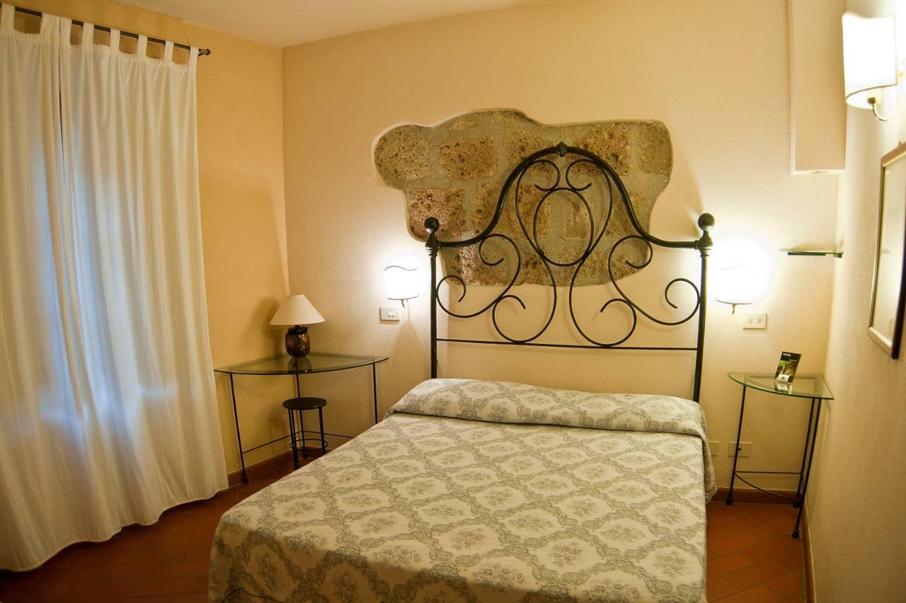 Hotel Scilla Сована Экстерьер фото